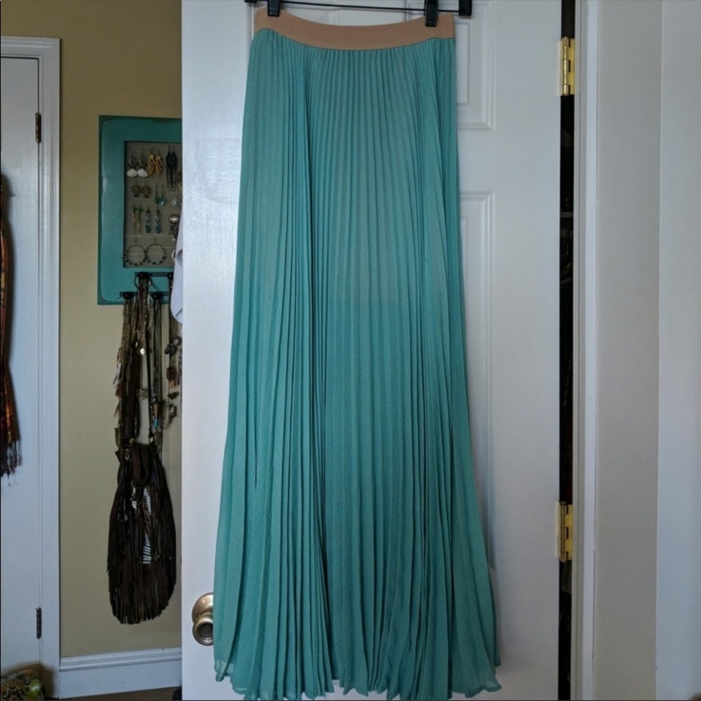 BCBGMaxAzria pleated maxi skirt